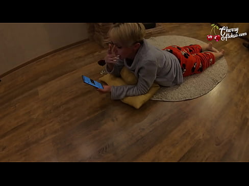 ❤️ පිස්සු බ්ලොන්ඩ් විශාල ඩික් උරා බොන අතර එය මතට පැන්නේය - ගුද සංසර්ගය ️ ගුද වීඩියෝව අප වෙත  ❌